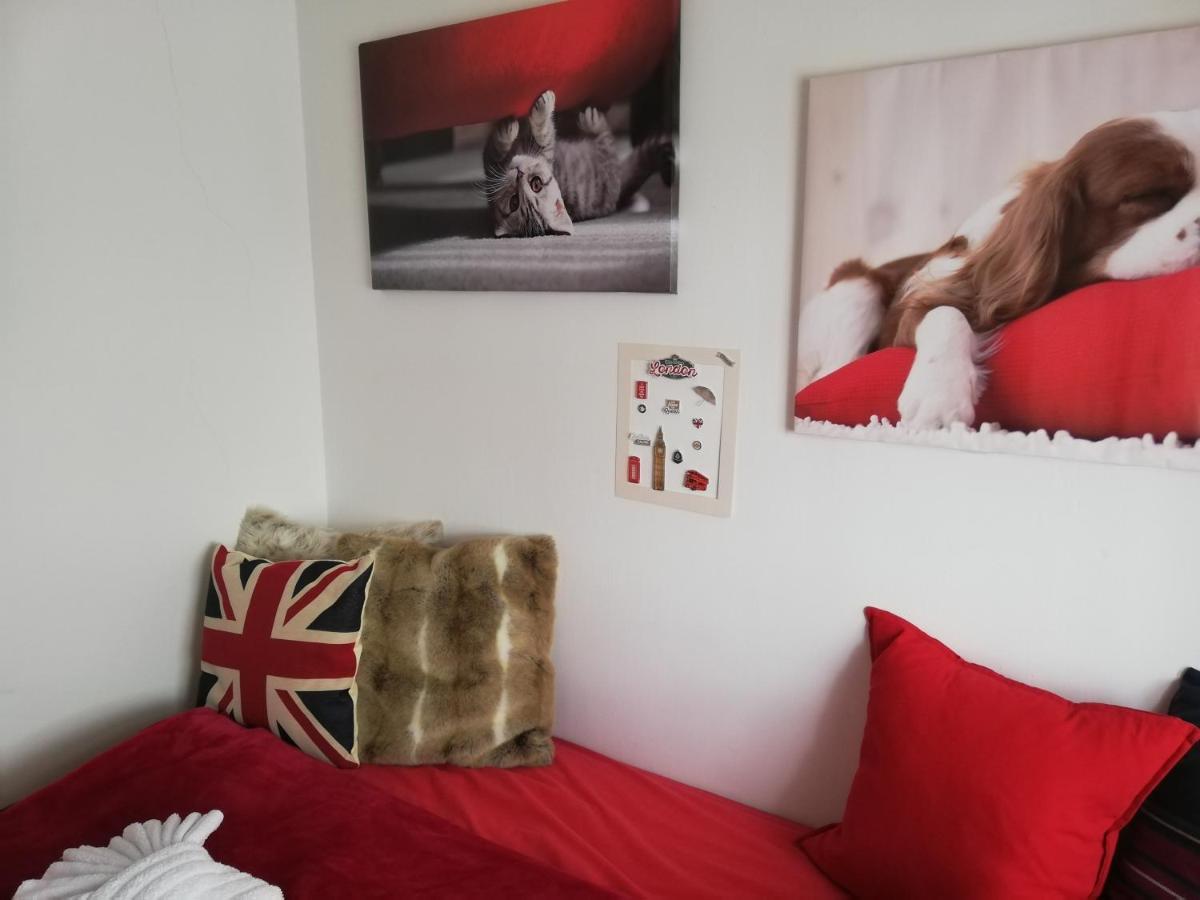 Nice Rooms In Queen House Clay Cross Екстер'єр фото